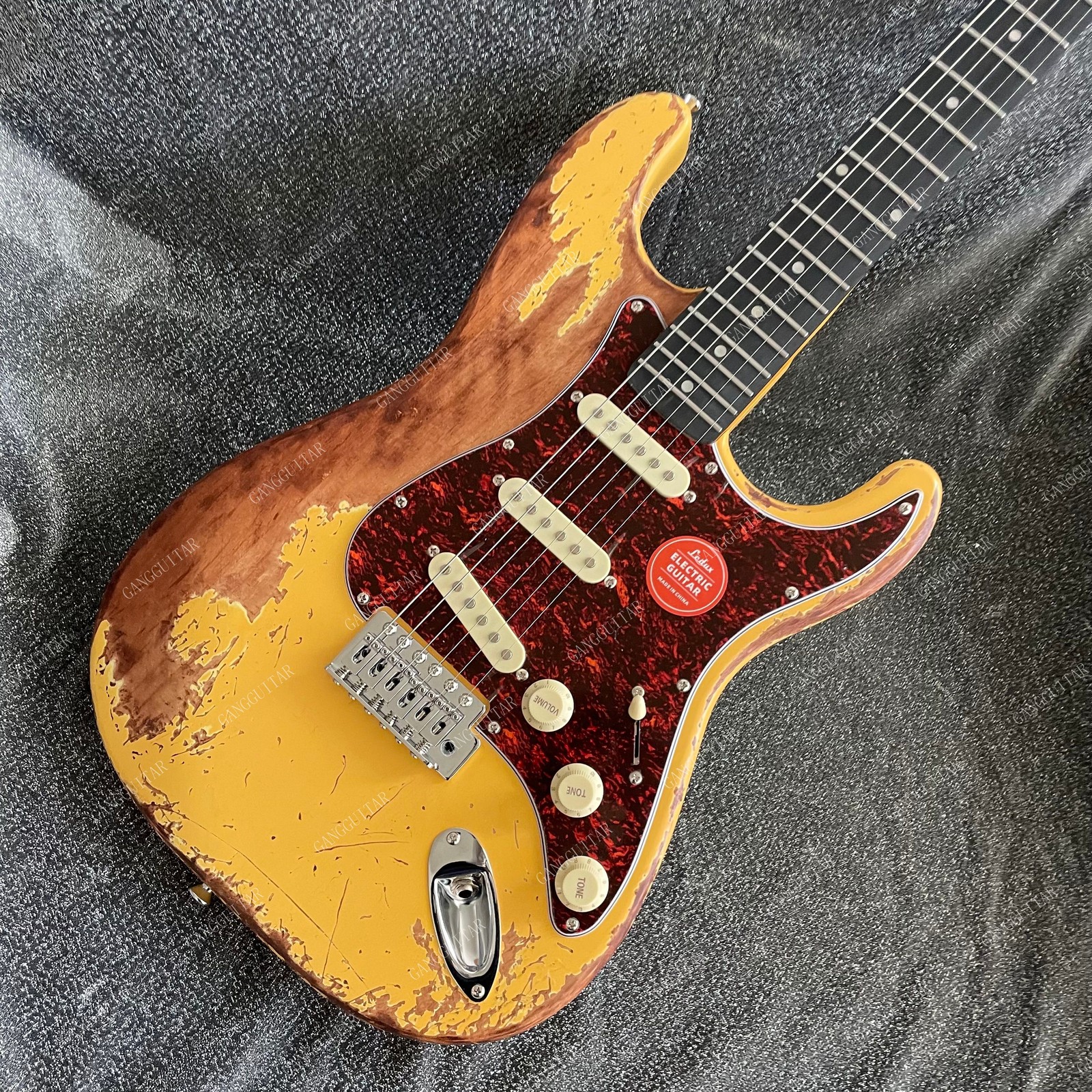 Aged Solid Body Electric Guitar Bone Nut Stainles Steel Rounded Fret Edge Yellow