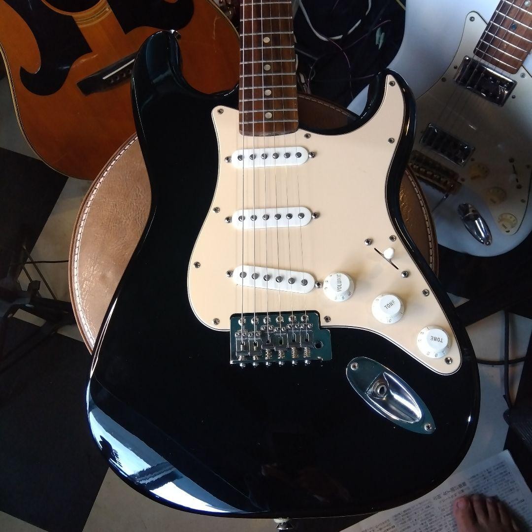 Fender, Squire! Strat type…Significant price reduction!
