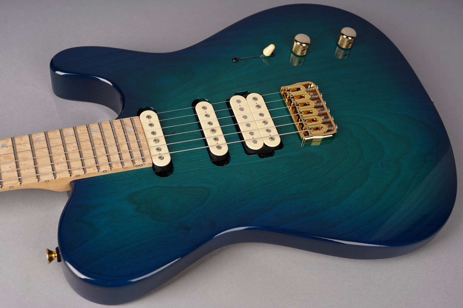 Kiesel Solo HSS – Alder/Maple/Birdseye – Aqua Burst