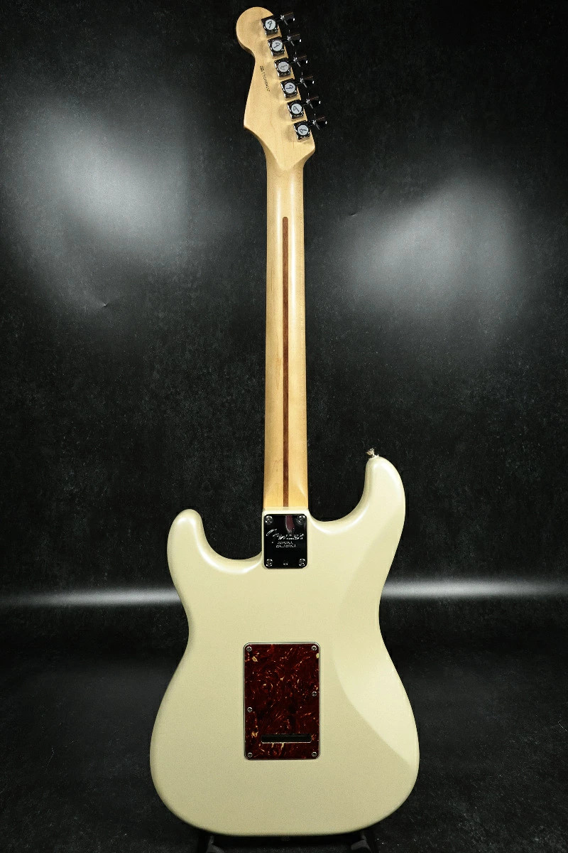 Used Fender American Showcase Stratocaster Olympic Pearl 2021