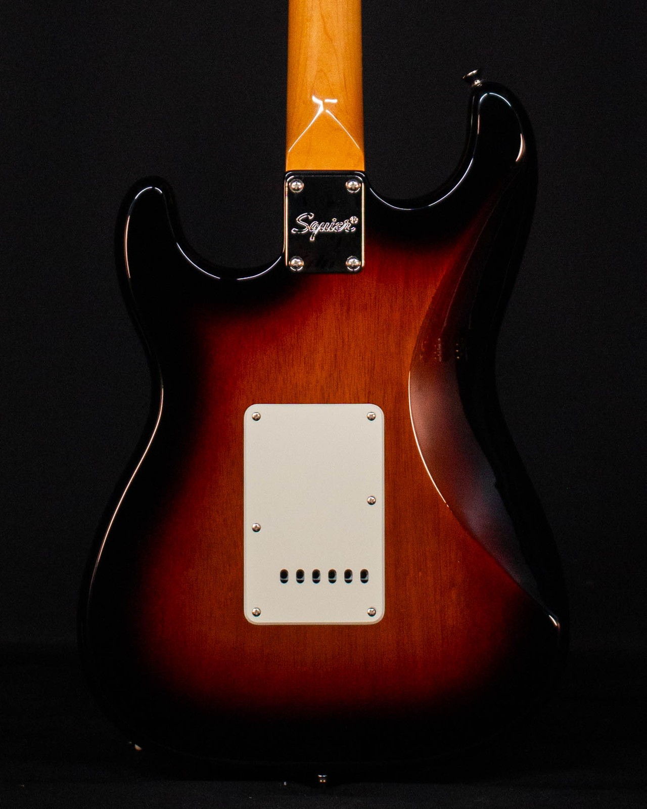 Squier Classic Vibe ’60s Stratocaster, Laurel FB, 3-Color Sunburst