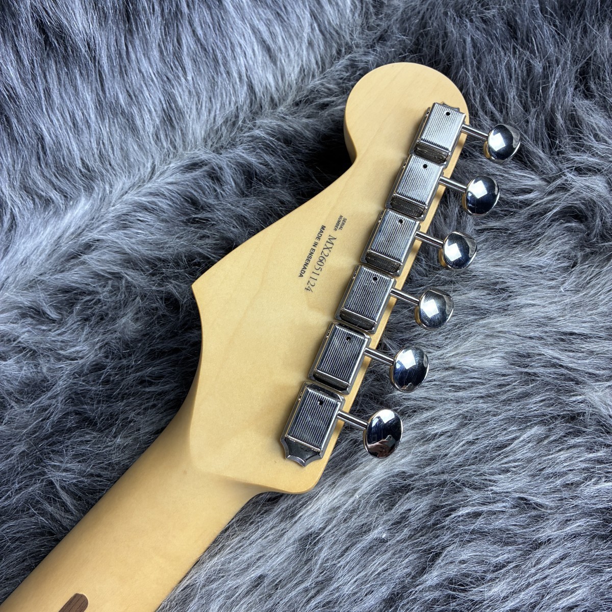 Fender Limited Edition Player II Stratocaster Lavender Haze