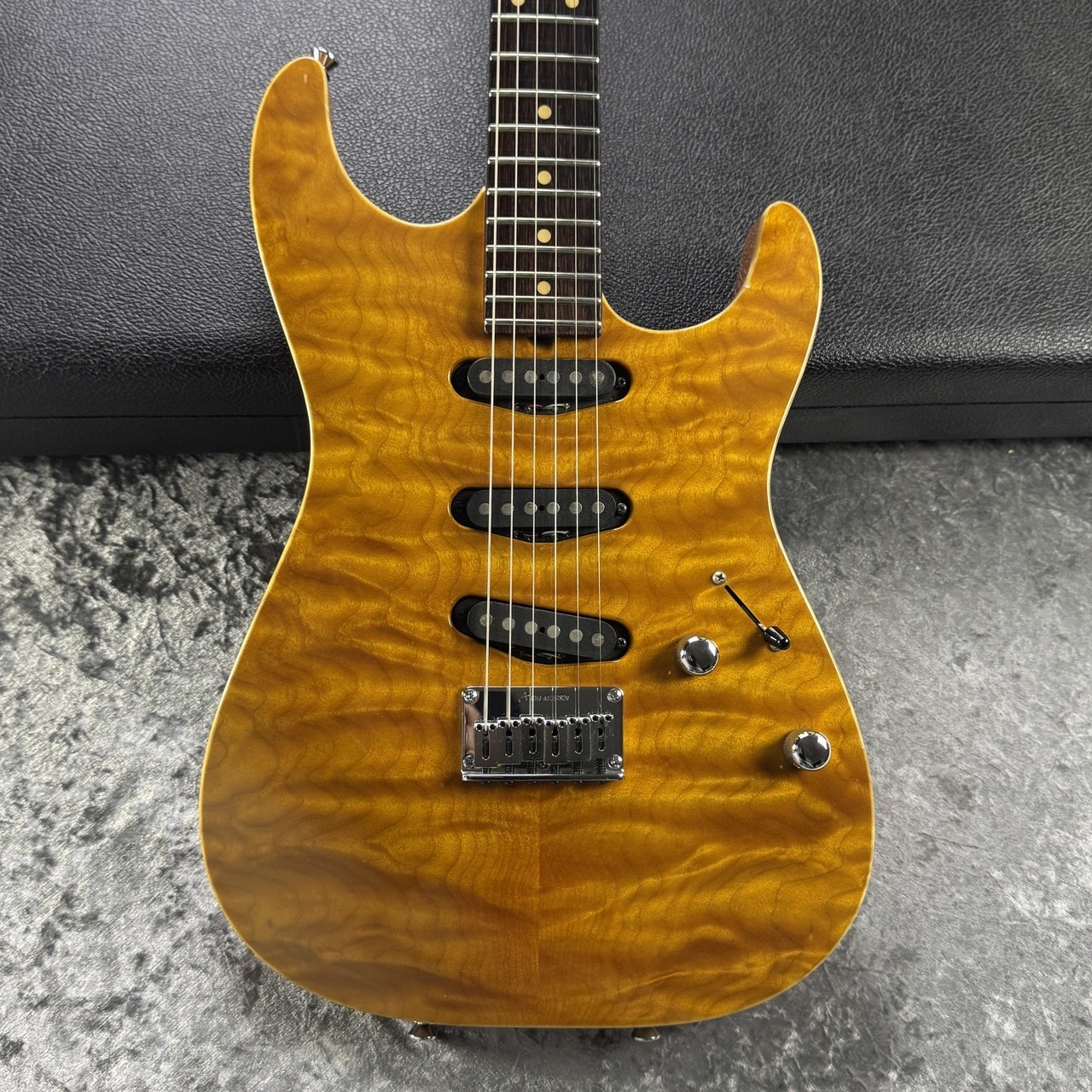 Tom Anderson Finest Maple Drop Top Translucent Amber With Binding 3.17Kg 2000 4F