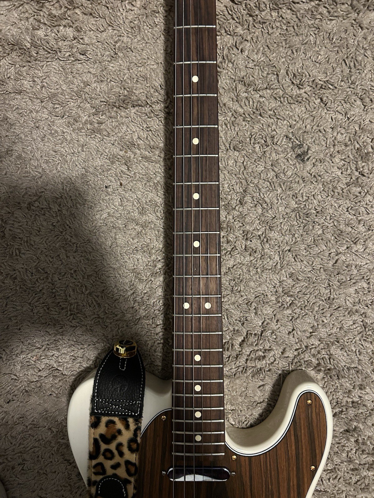Custom Fender Telecaster Right-Hande Solid Wood White Rosewood fret board