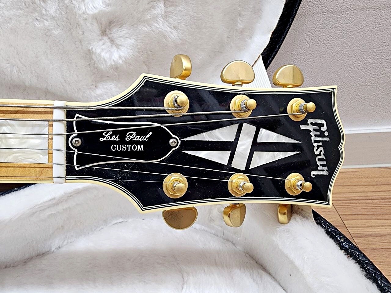 Gibson Zakk Wylde Vertigo with Original Hard Case Bullseye