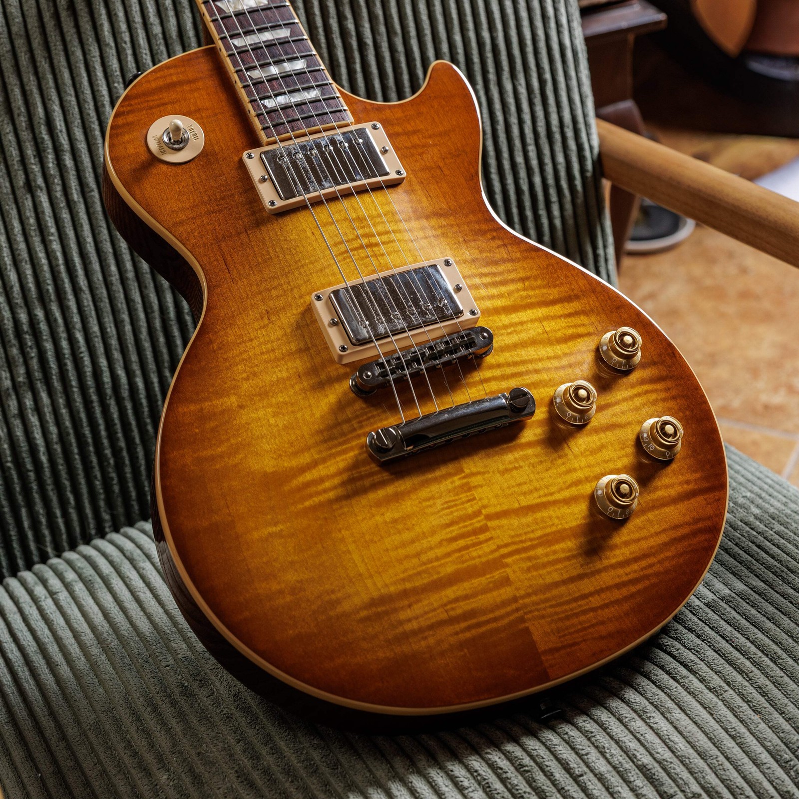 Gibson Les Paul Standard 2008 – Figured Honeyburst