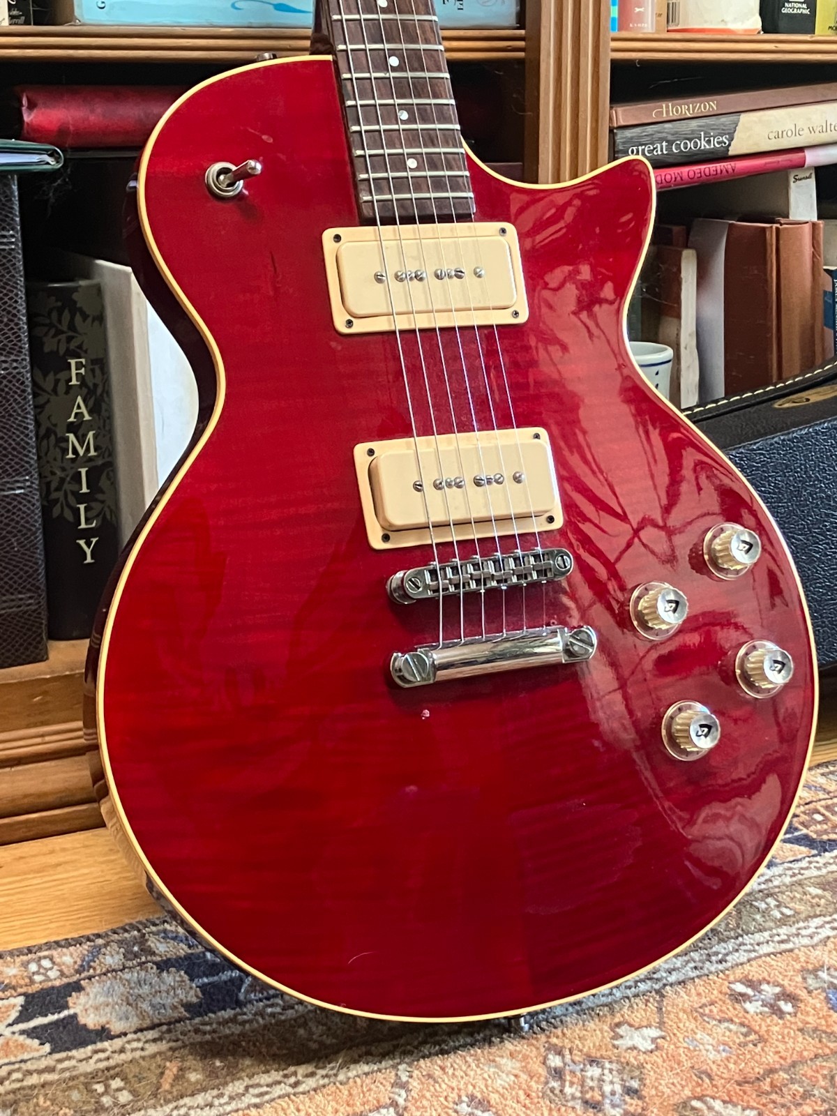 2000 Guild Bluesbird Blues 90 electric guitar Lollar pickups
