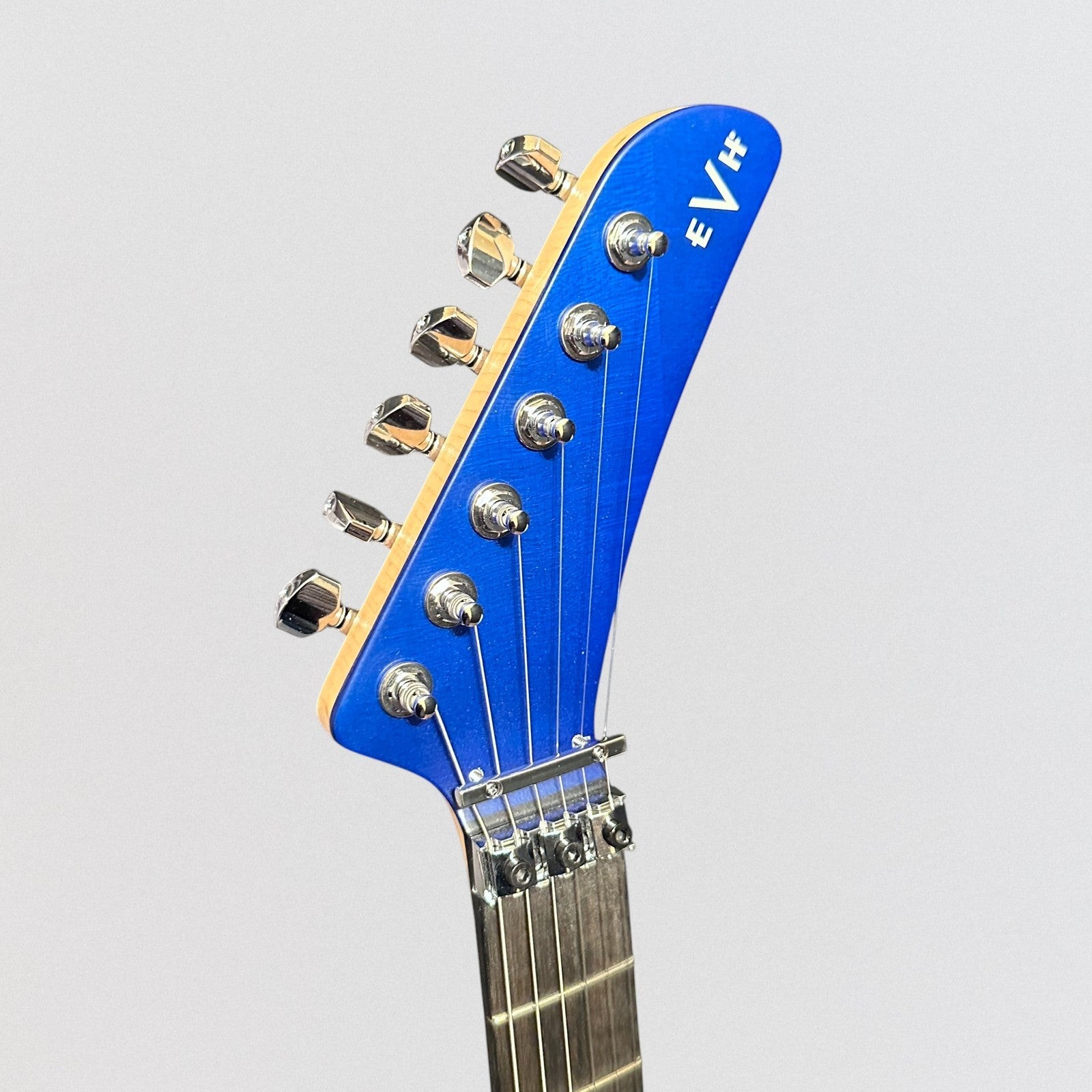 EVH 5150 Series Deluxe Poplar Burl Electric Guitar – Aqua Burst