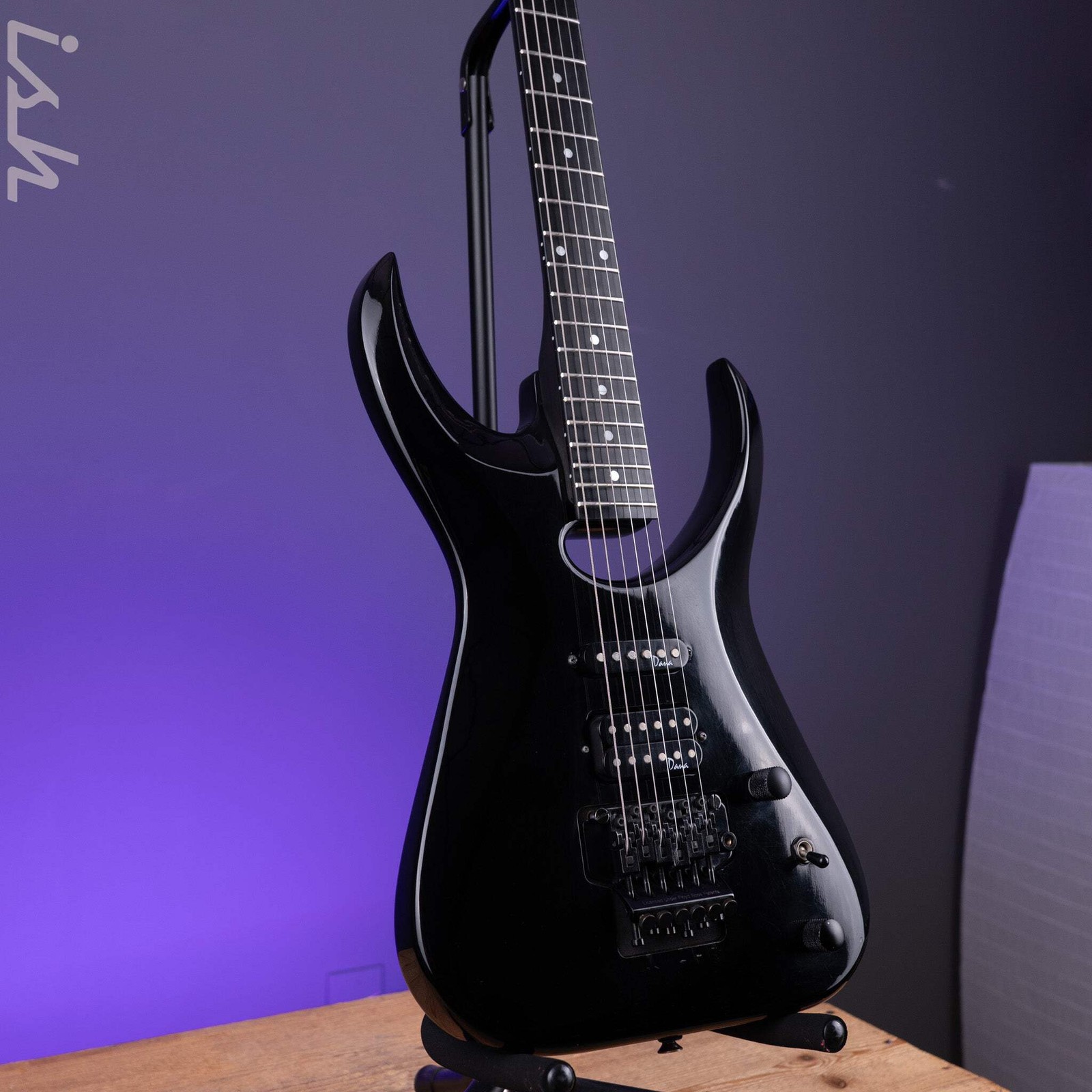 1990’s Alvarez Dana Scoop Black Floyd Modulus Graphite Neck