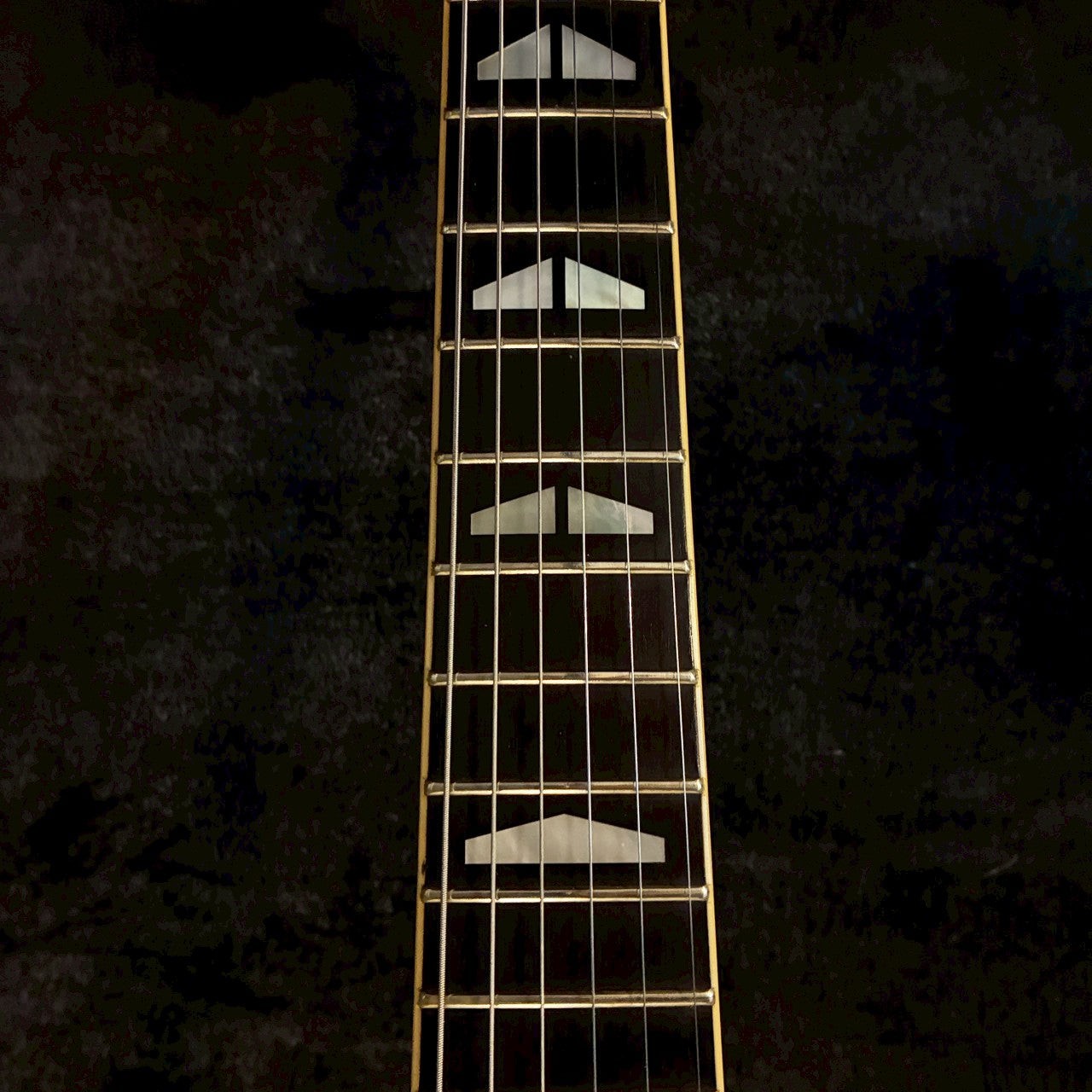 YAMAHA SG2000 Sunburst【4.94kg】