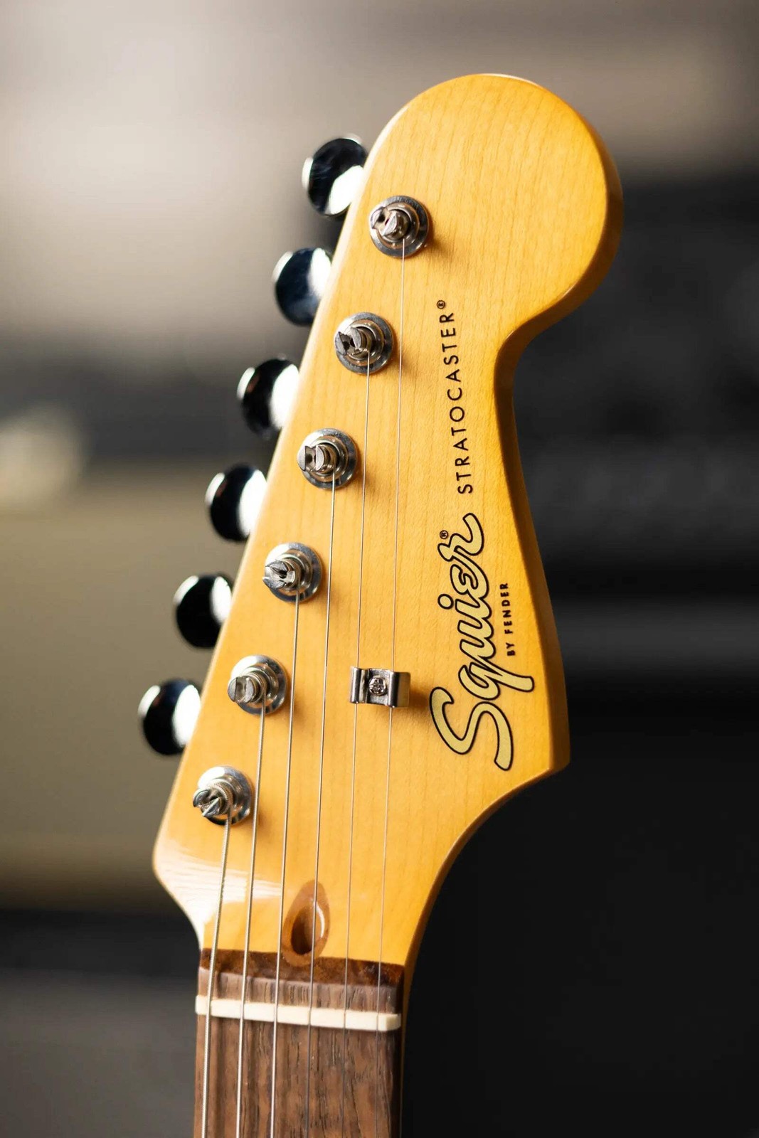 Squier Classic Vibe ’60s Stratocaster Electric Guitar – Lake Placid Blue