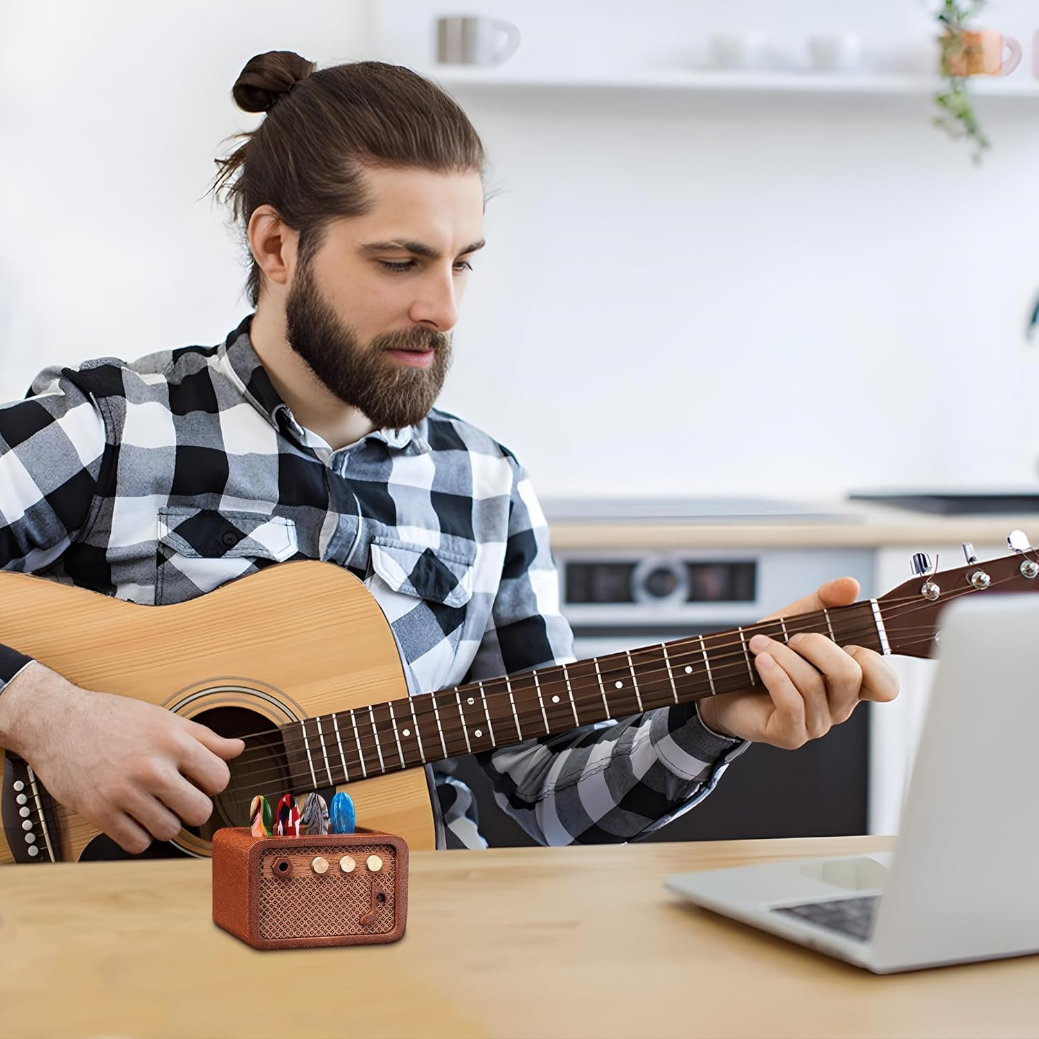 CoolGift Mart Guitar Accessories, Sapele Wood Electric Guitar Amp Shaped Guitar