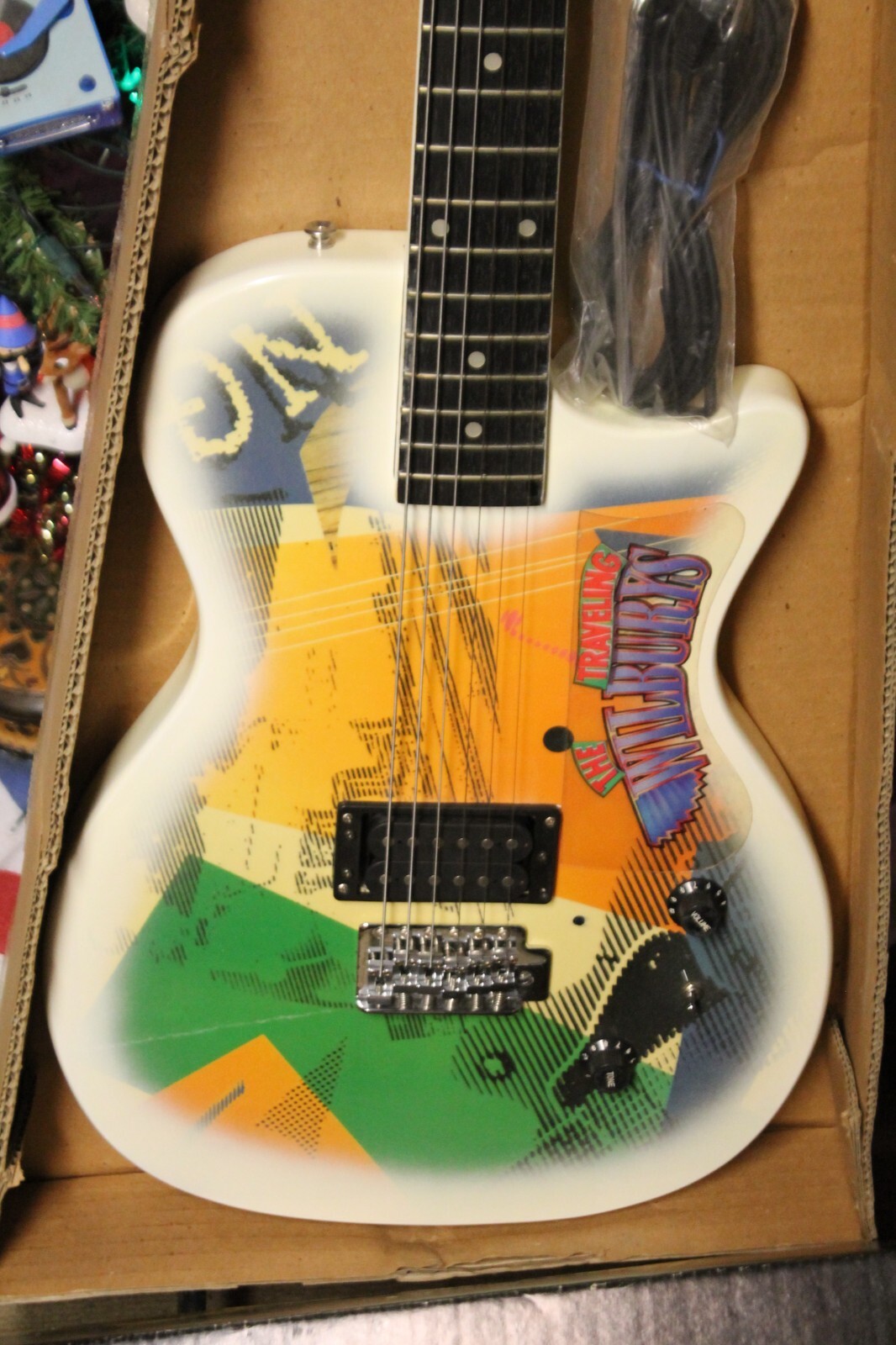 BEATLES Traveling Wilburys 1988 Gretsch TW-300 ELECTRIC Guitar w/ BOX Cord RARE