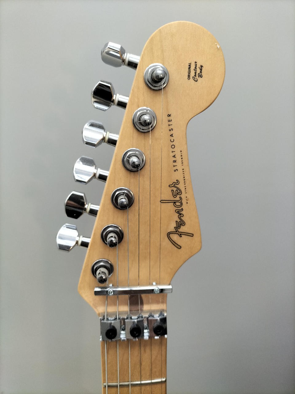 FENDER JAPAN ST-80’S Type LA Stratocaster-type Electric Guitar