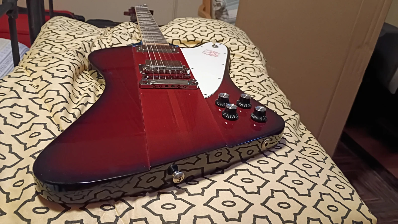 Electric Guitar Gibson Firebird 2014 120th Anniversary Edition Sunburst Color