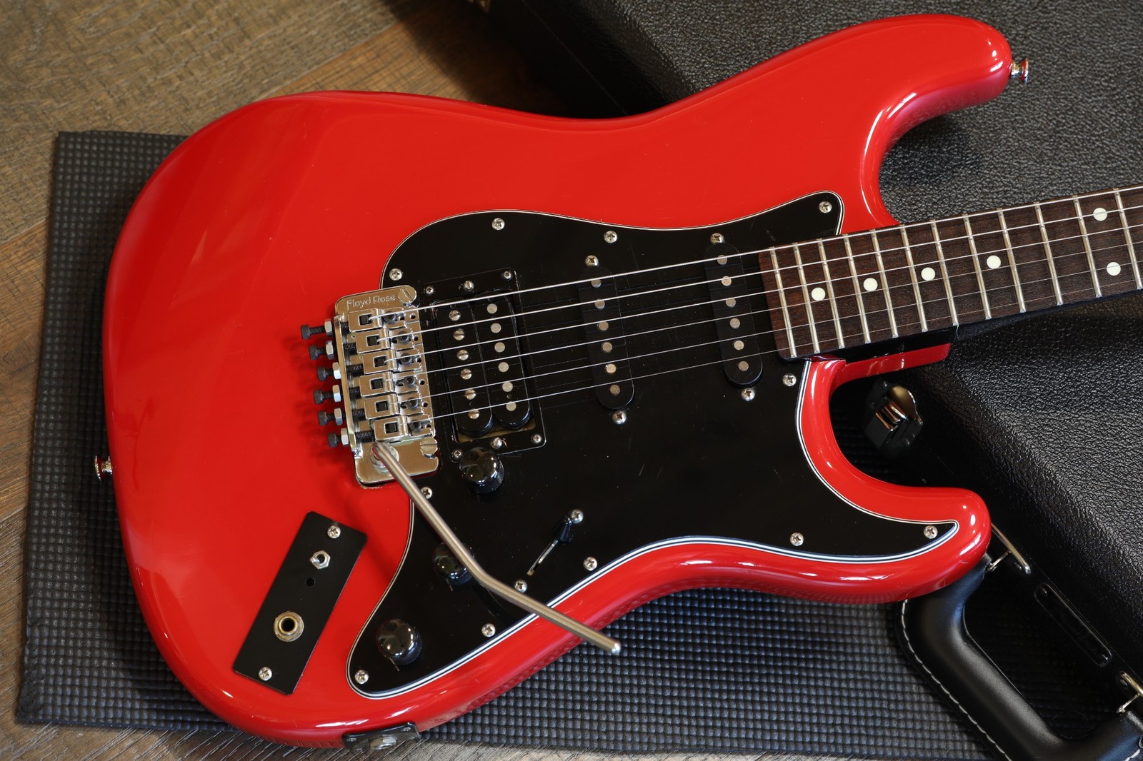 1984 Fernandes Brad Gillis ST-155BG Prototype Guitar Red + OHSC