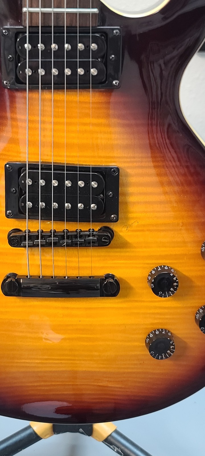 Dean Evo Select 2008 Vintage Sunburst Flame Maple Top Great Cond