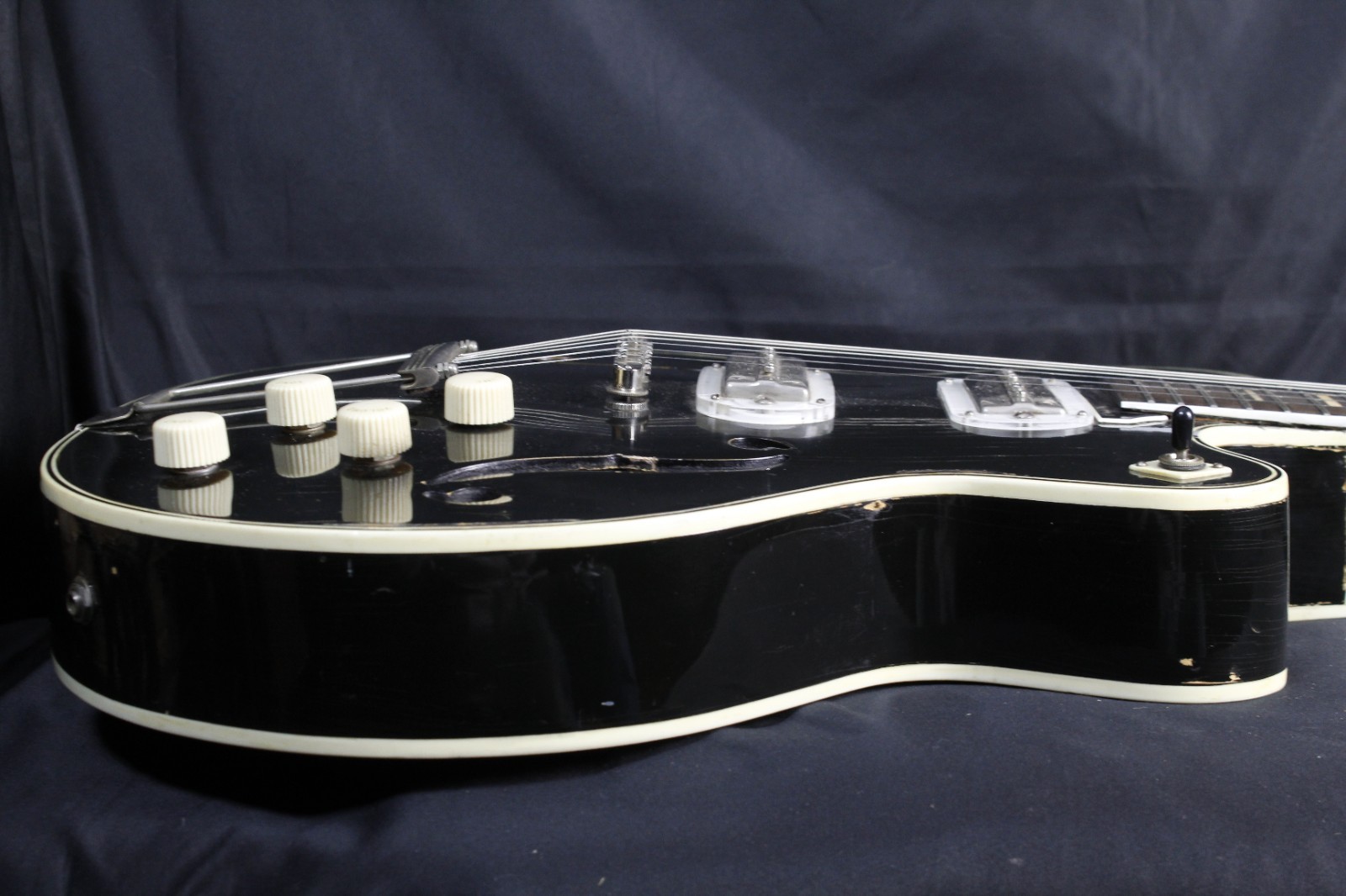 1960 Silvertone H1427 Espanada Black Hollowbody Electric Guitar Harmony H62