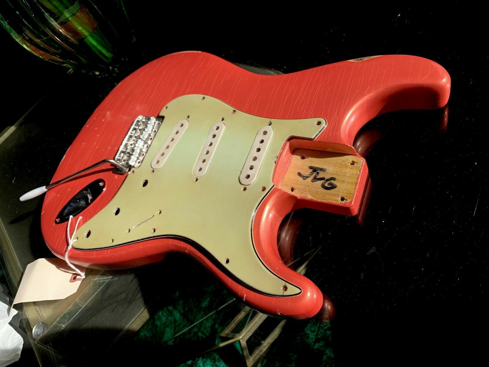 STRAT BODY LEFT HANDED RELIC 60s ALDER SSS NitroLacquer Olympic White JVGuitars