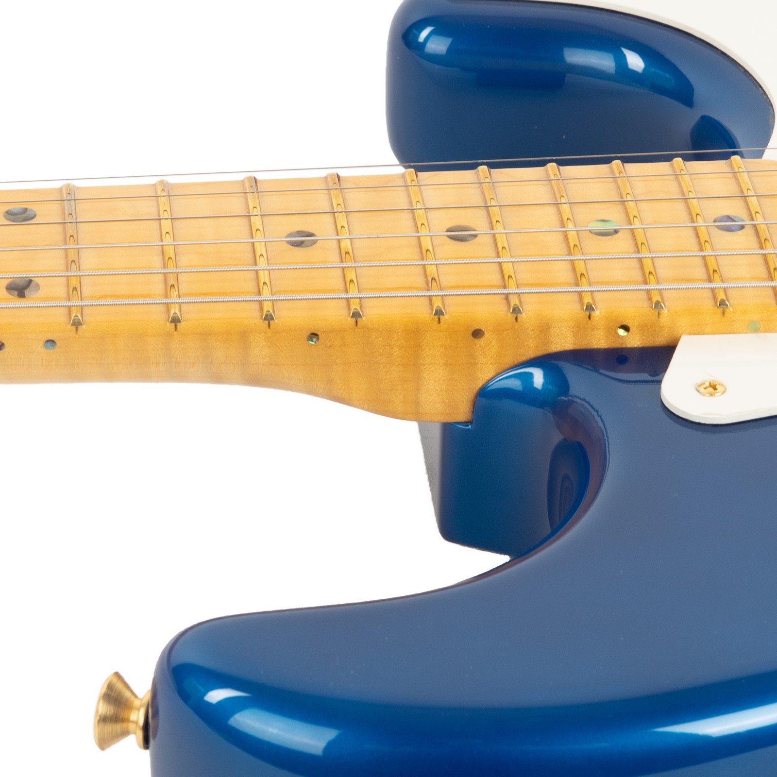 Fender 70th Anniversary Strat – Aged Bright Sapphire Metallic