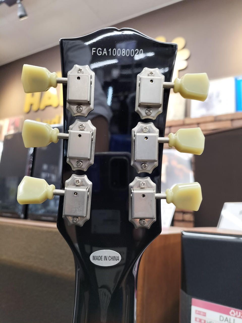 BUNNY Semi Acoustic Guitar Rsa-65 Used