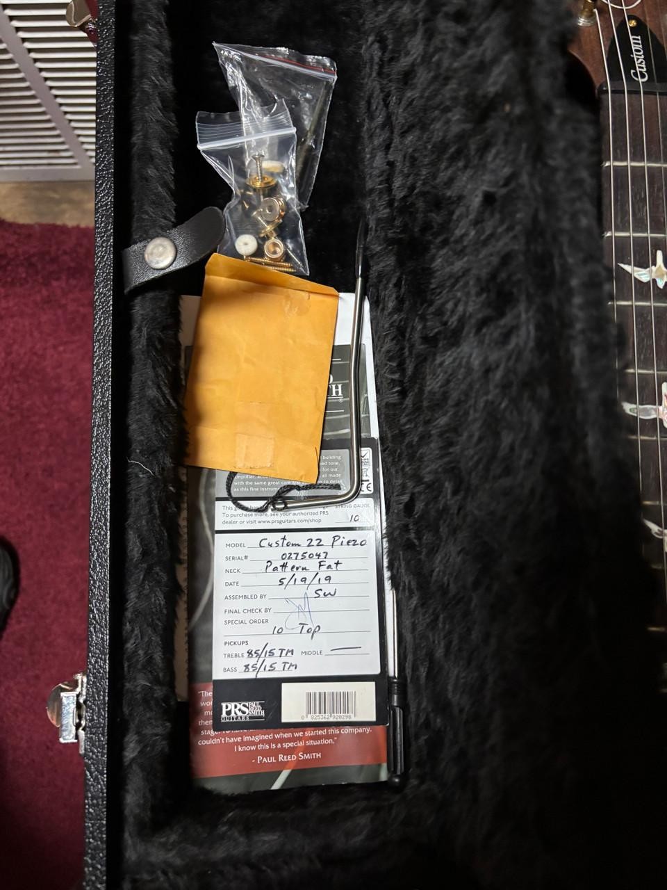 2019 PRS Custom 22 10-Top Piezo Trampas Green w/case