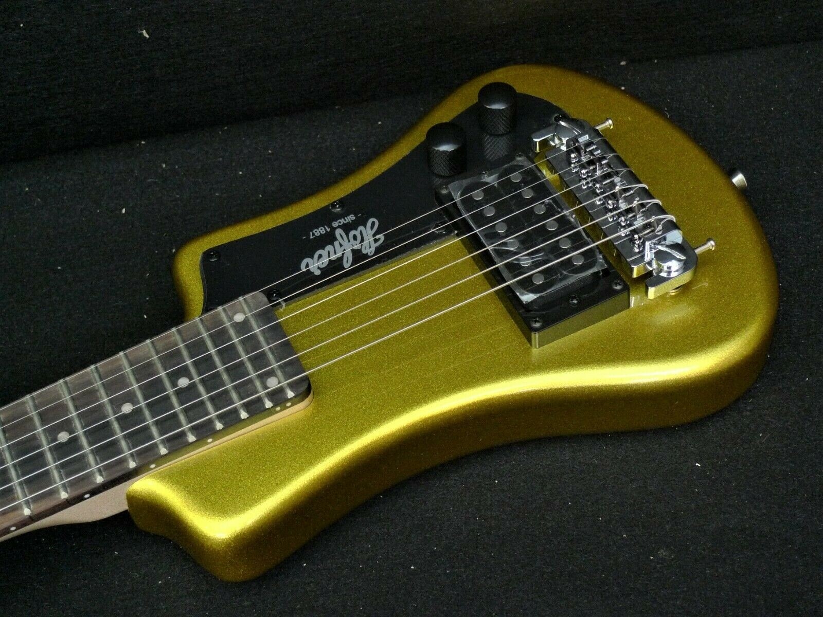 HOFNER HCT-SH-GT SHORTY TRAVEL Electric Guitar METALIC GOLD SPARKLE & Gig Bag
