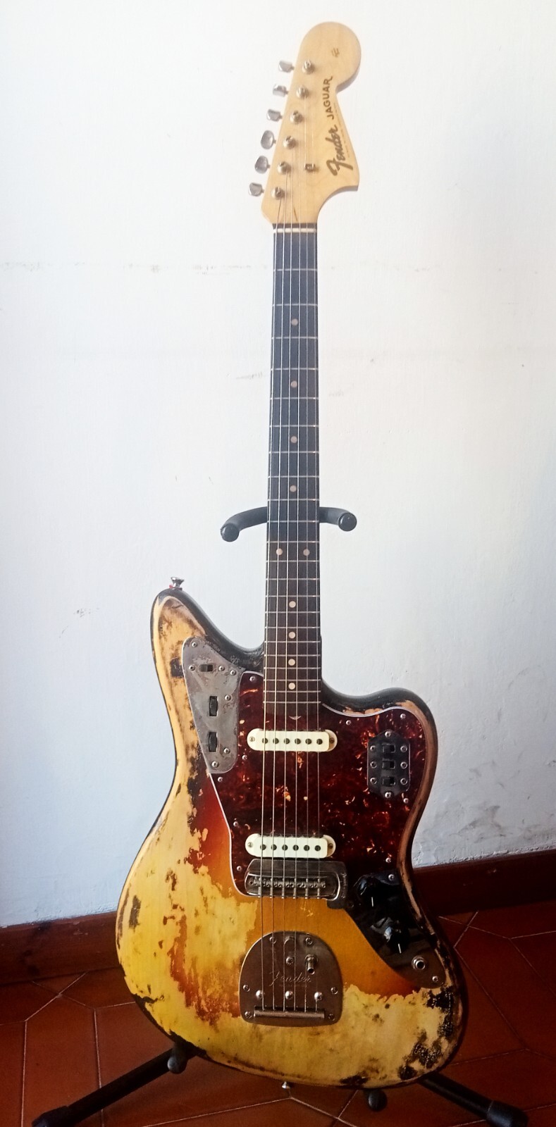 1963 Fender Jaguar Vintage Pre-CBS Offset Guitar Sunburst