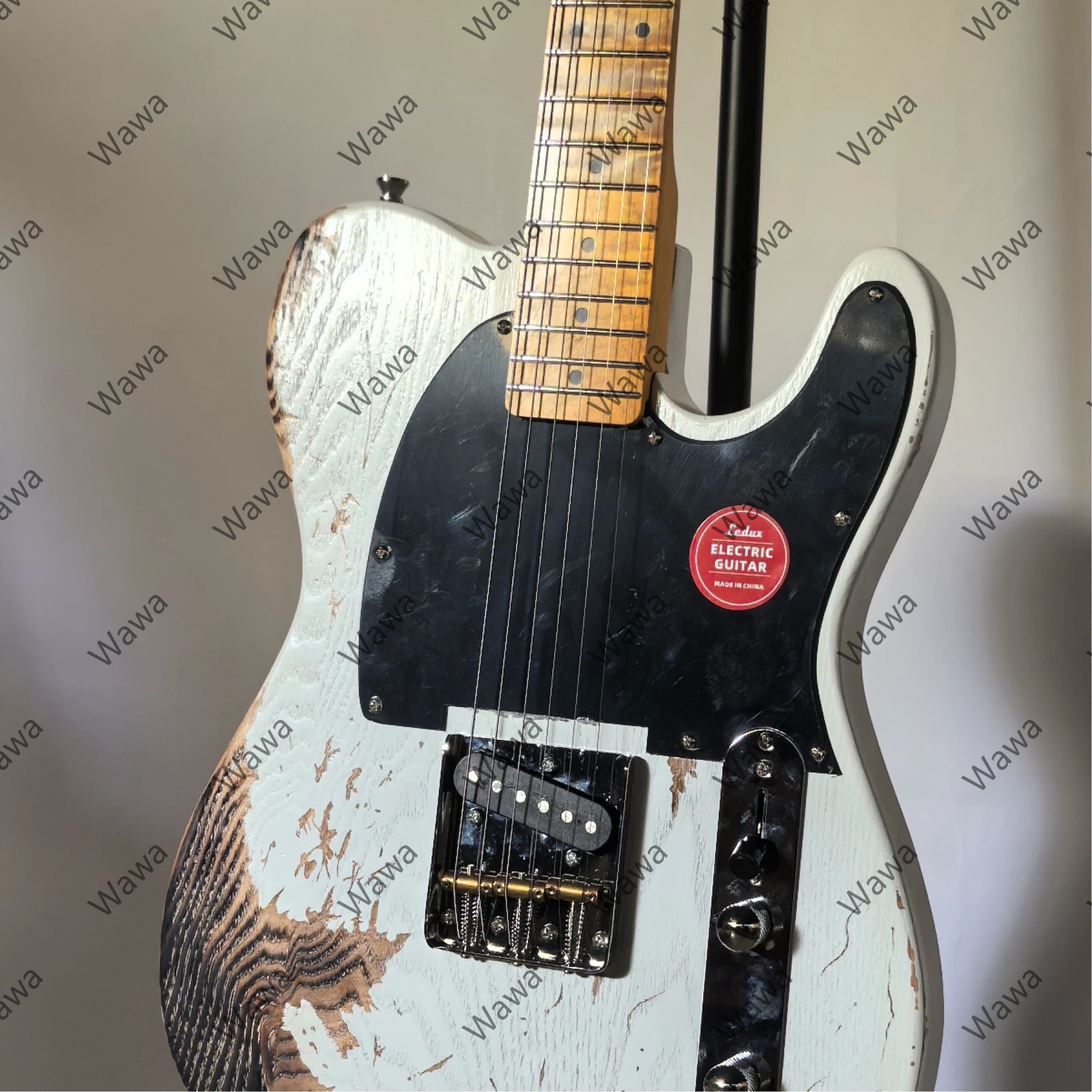 Antique White Guitar Natural Ash Grain Revealed Maple Neck Black Pickguard