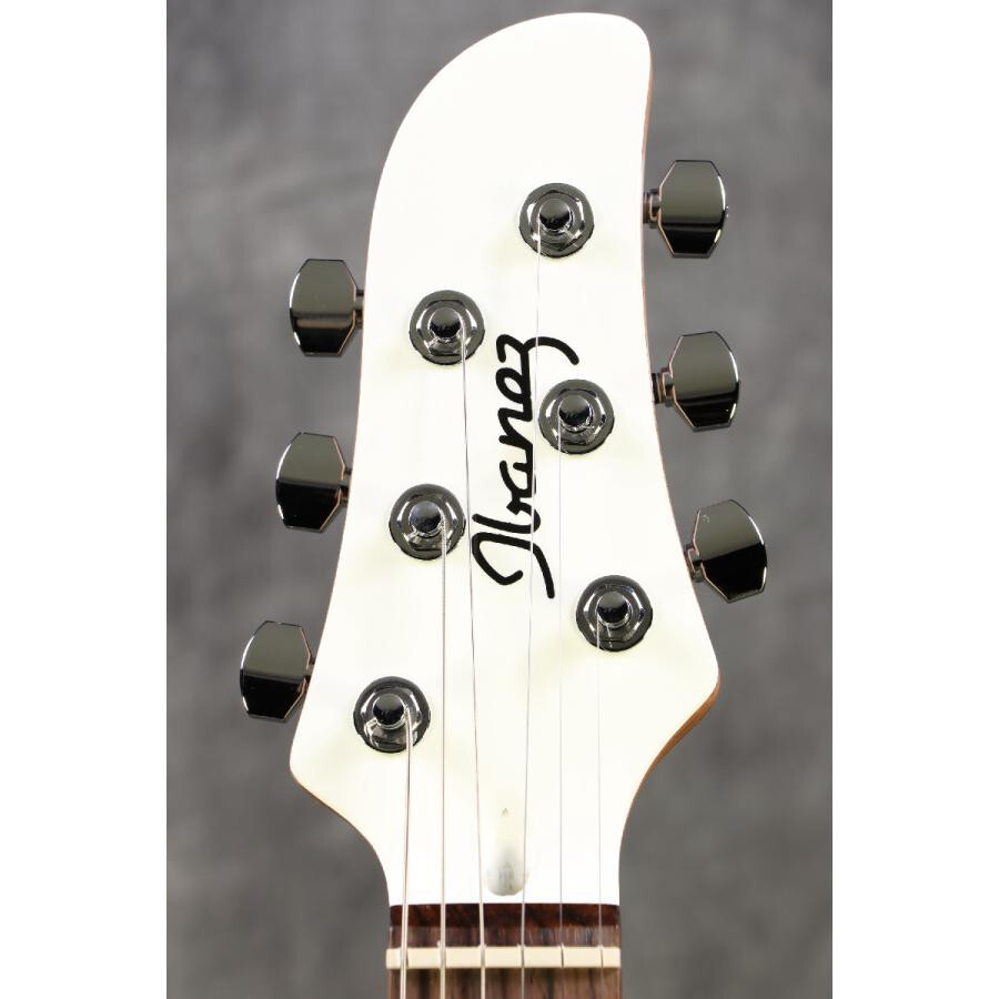 Ibanez ICHI00-VWH Vintage White Ichika Nito Signature Model