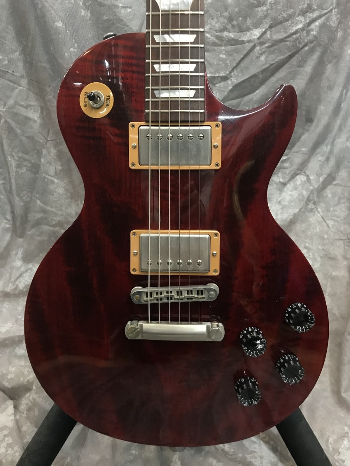 Gibson Les Paul Studio 100 th Anniversary Used Maple Neck Wine Red w/Soft Case