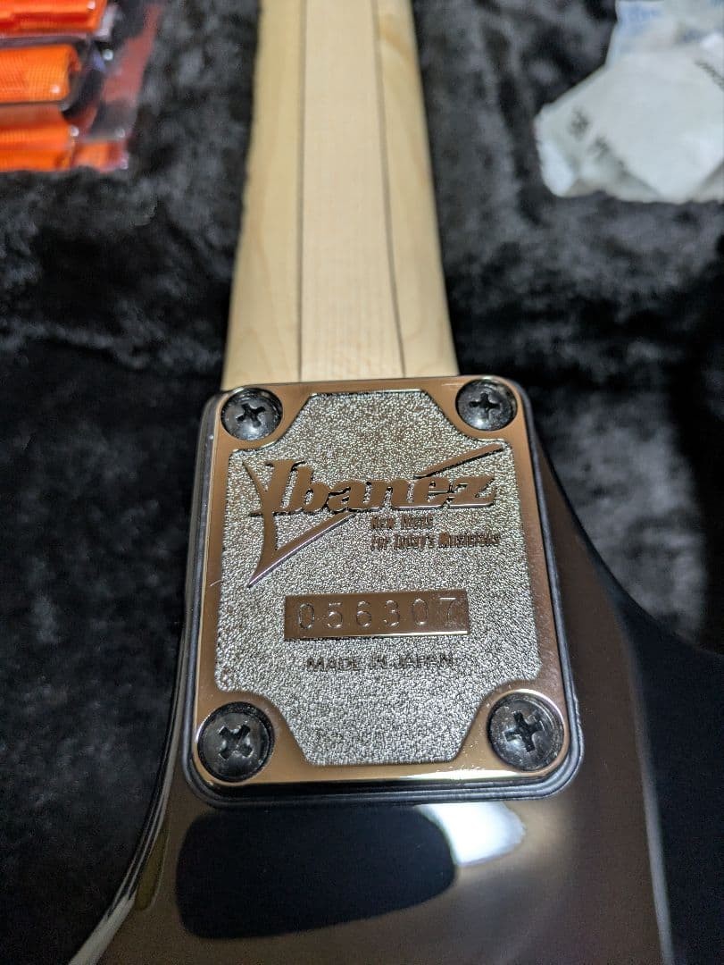 IBANEZ RG550 GENESIS BK Electric Guitar Safe packing!