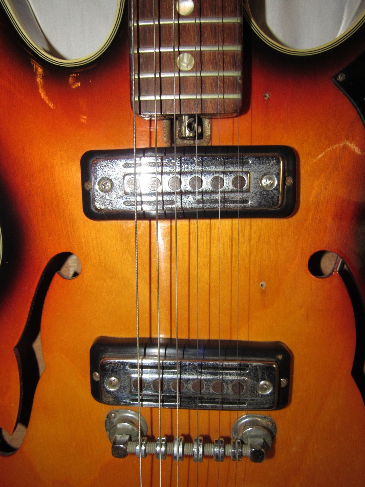1964-1968 Teisco EP 2T Del Rey Electric Guitar “Dark Sunburst”