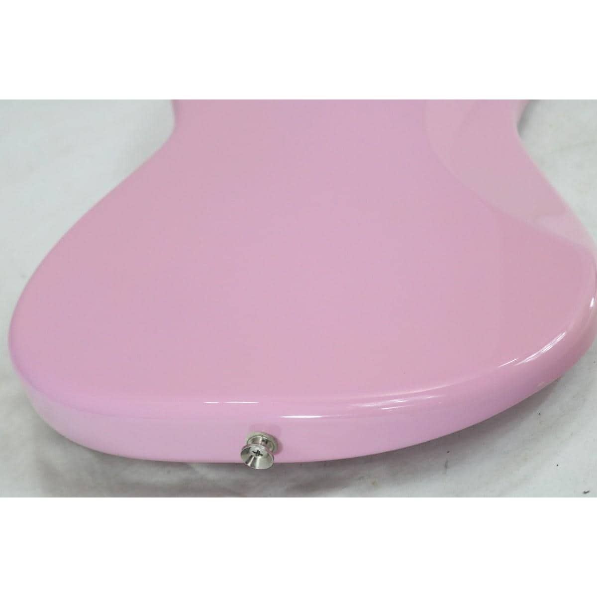 SQUIER HELLO KITTY MINI STRAT Used w/Soft case