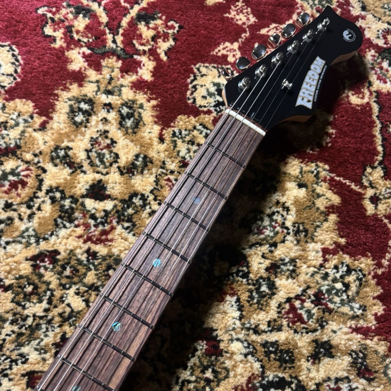 Freedom Custom RE O.S EZA 22F FT SSH Electric Guitar, Amber Maple/Wood, Used