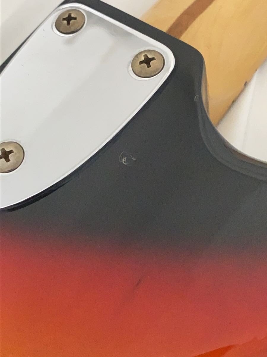 Tokai Silver Star Stratocaster Vintage Guitar SS-40 3-Tone Sunburst Large Head