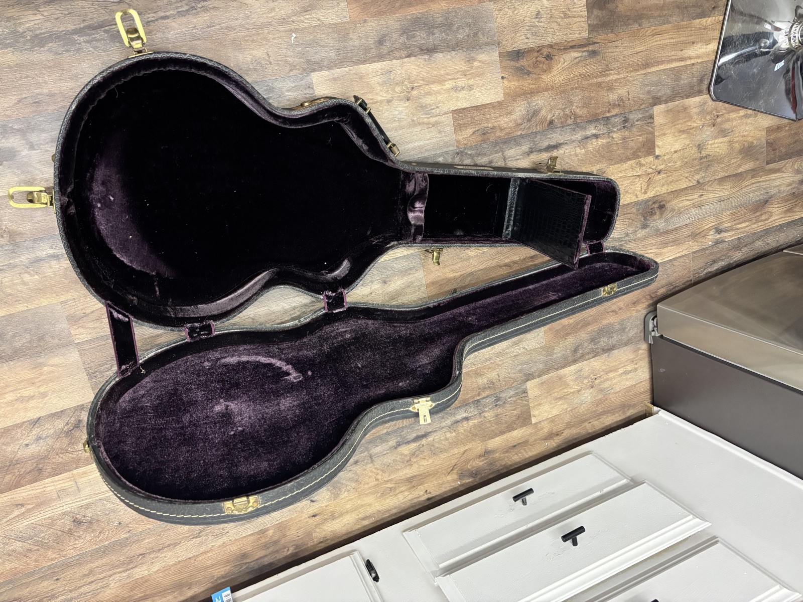 Gretsch G2420T Streamliner Guitar Case – Tweed