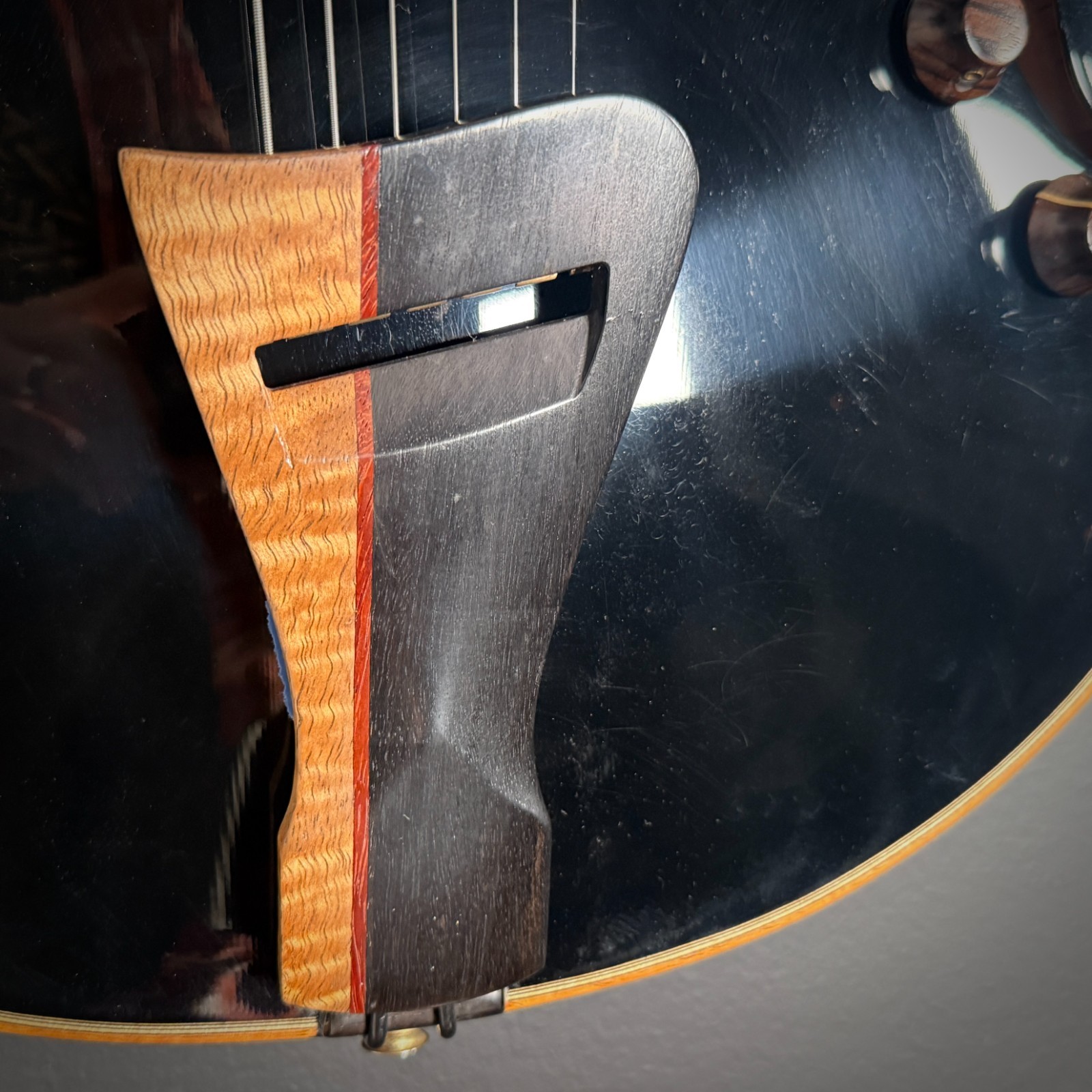 2010 Comins Classic 16-inch Electric Archtop