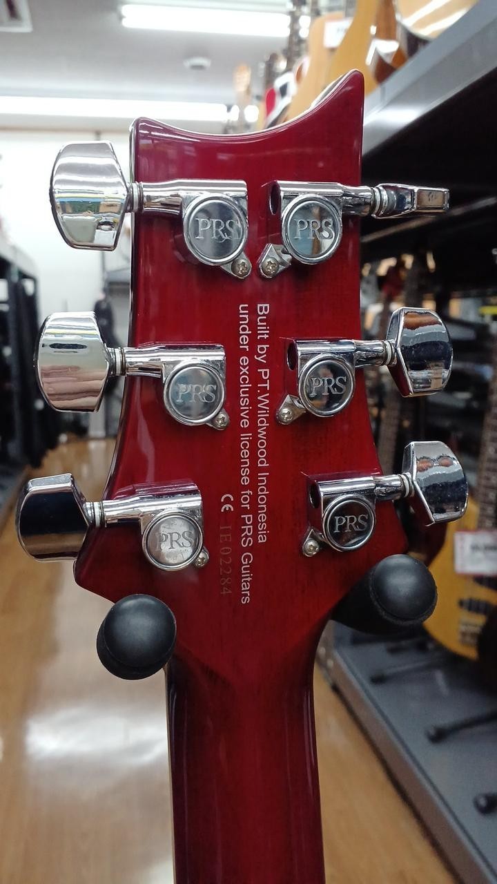 (PRS) SE STANDARD 24 Used Mahogany body Maple neck Rosewood fingerboard Softcase