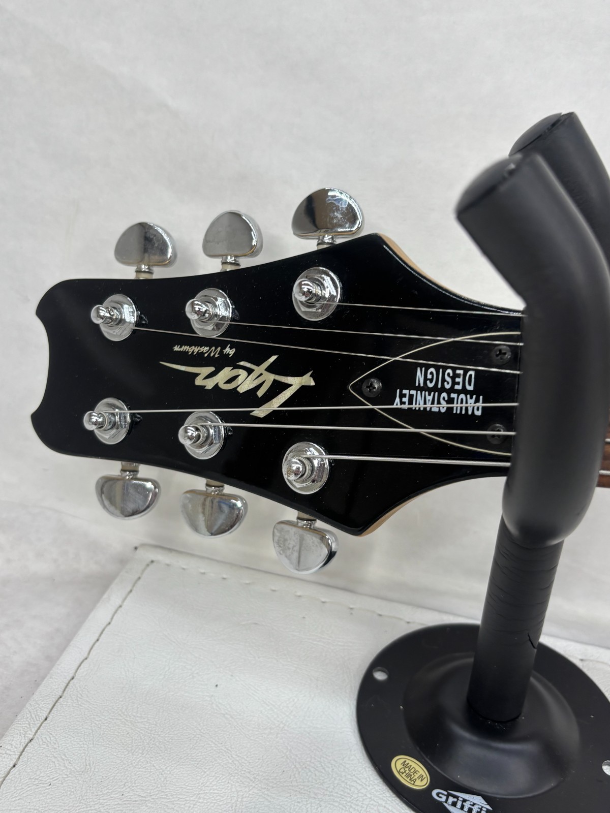 Signed Lyon by Washburn PAUL STANLEY Design Black Electric Guitar with Case