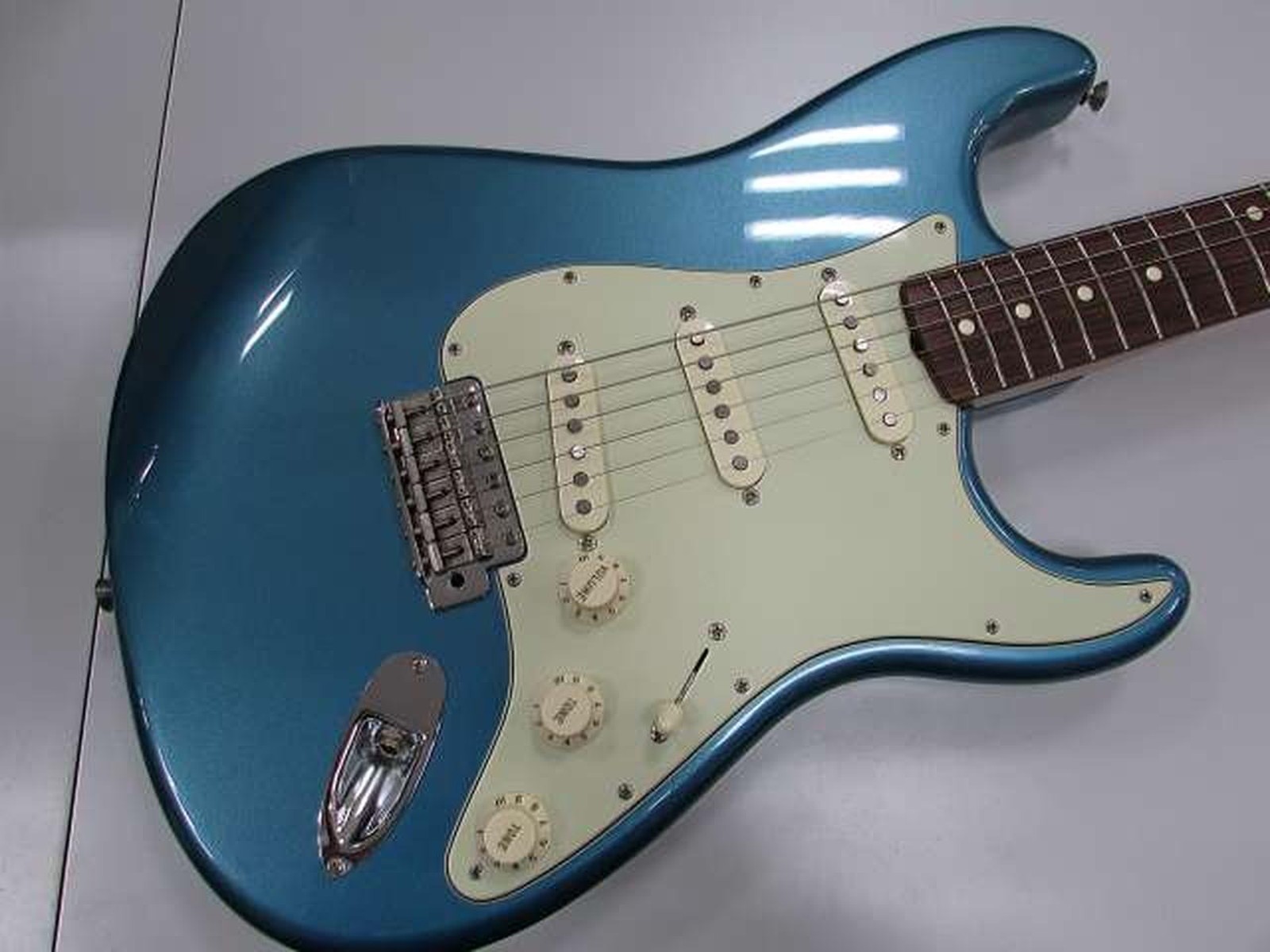 FENDER MEXICO stratocaster Classic Series 60’s Used Alderbody Mapleneck/Gig case