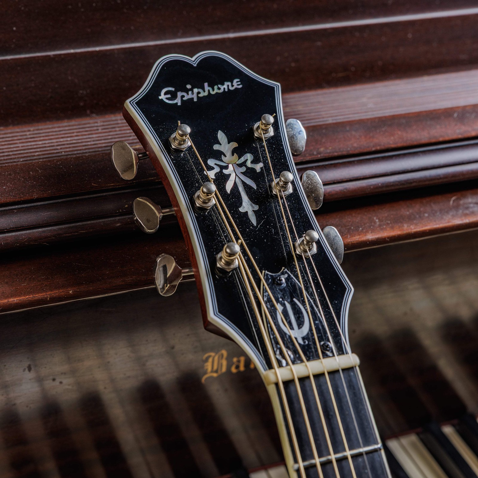 Epiphone SST Coupe 2018 – 2019 – Ebony