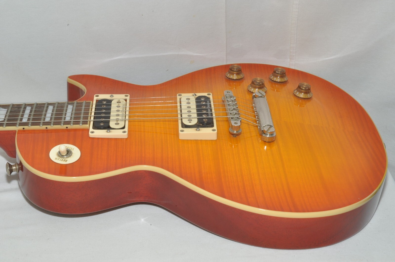 EDWARDS E-LP-85SD Limited Model 2007 Electric guitar 6F36E-1 Ref No 6444