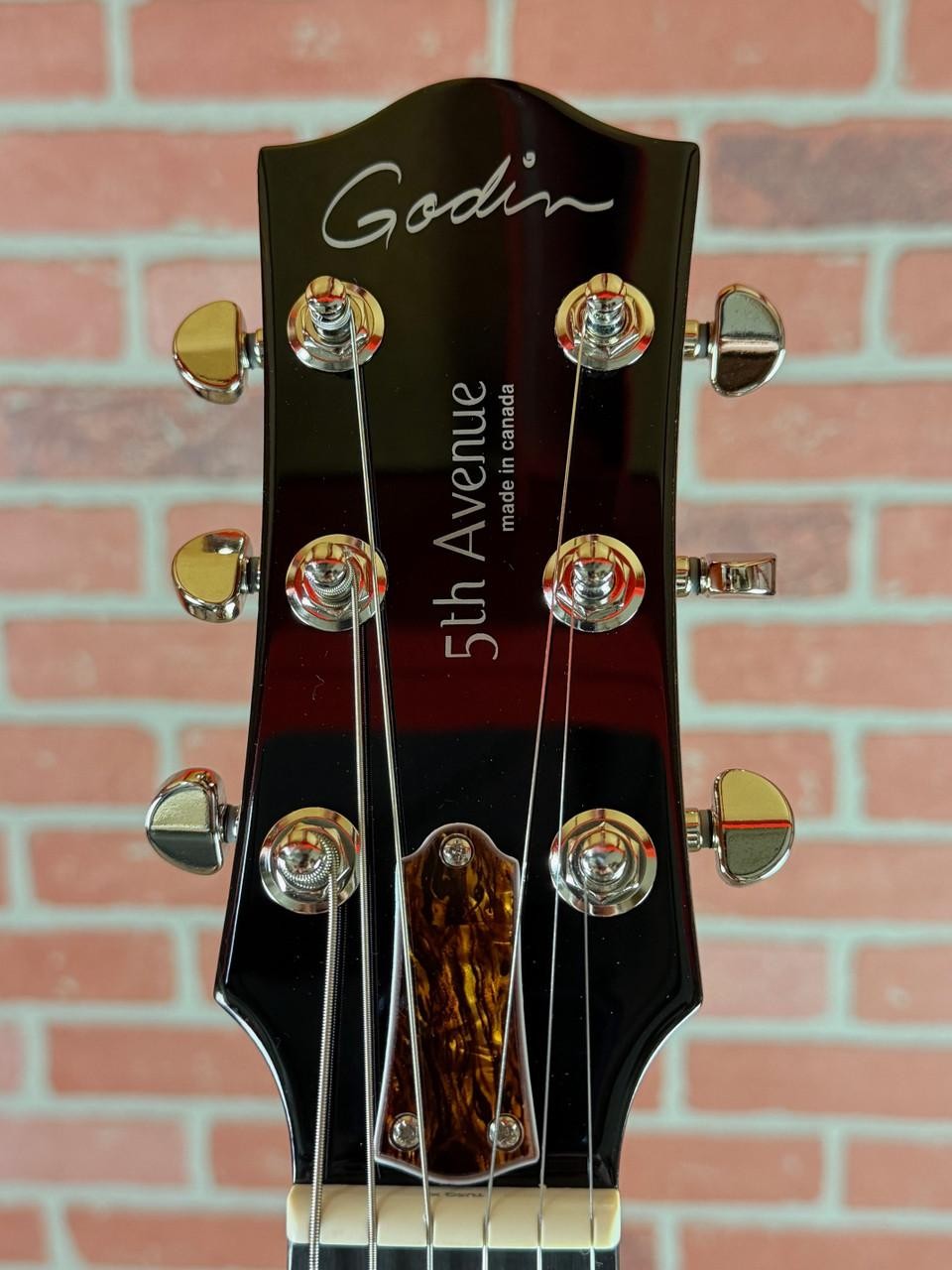 Godin 5th Avenue Uptown Custom Hollow-Body Electric Guitar – Havana Brown