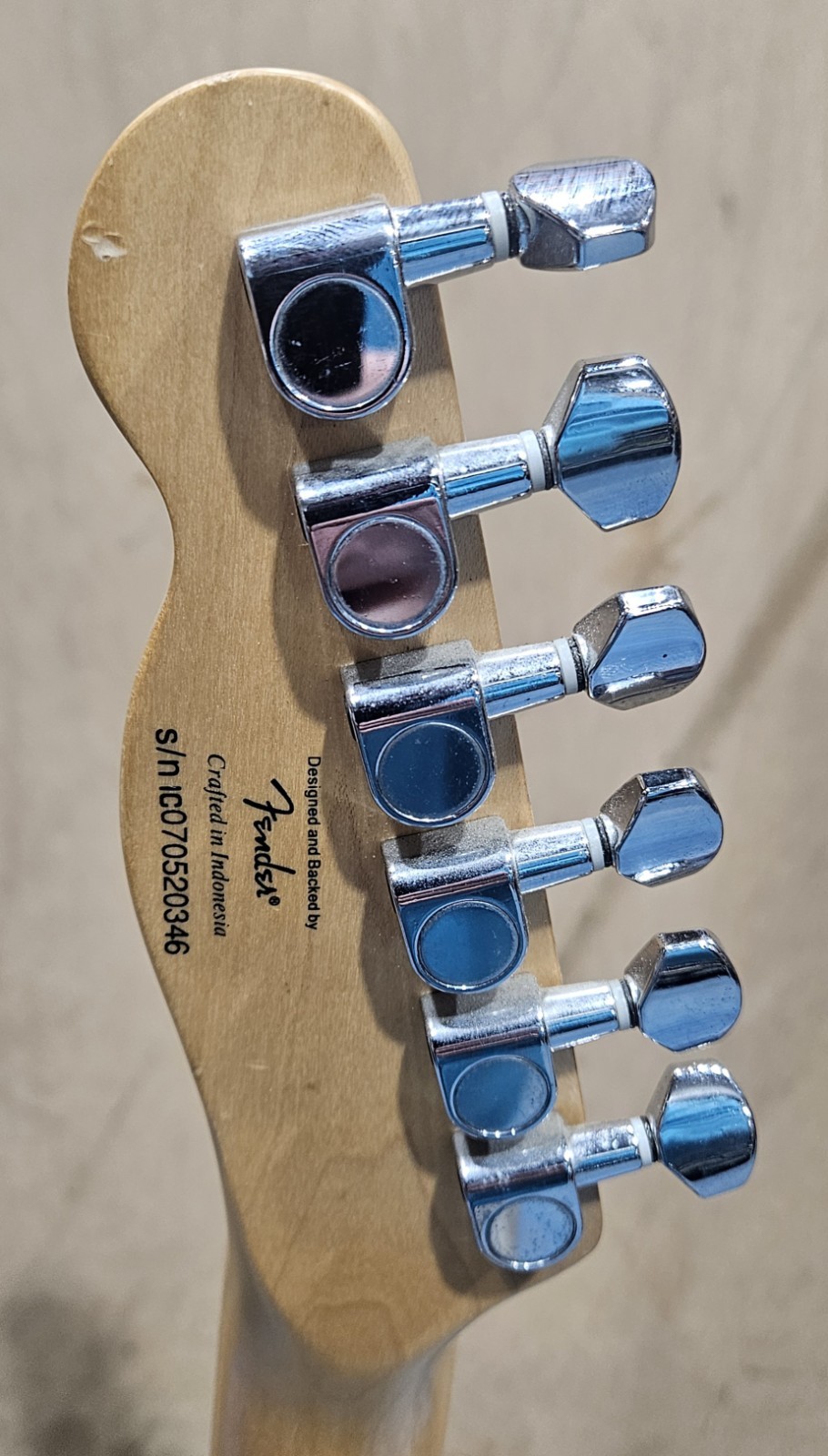 Squire by Fender Telecaster Custom 6-String Electric Guitar with Hard Case -READ