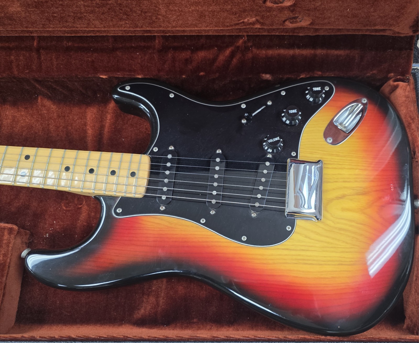 Vtg 1979 USA Fender Stratocaster Hardtail, Hard Case, Case Candy Excellent