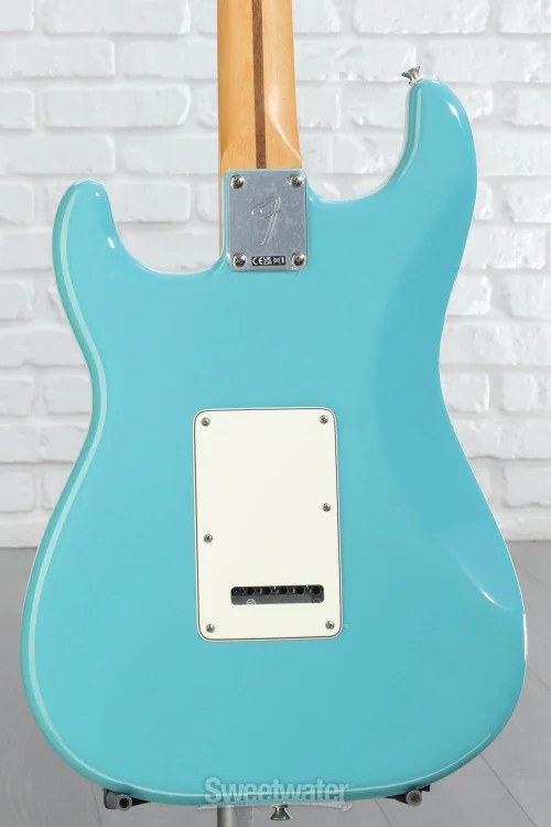 Fender Player II Stratocaster Electric Guitar – Aquatone Blue with Maple