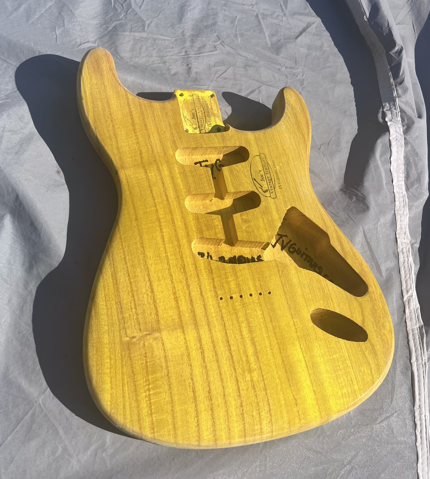 STRAT BODY 50s HARDTAIL 2 Tone SUNBURST NITRO NO RELIC ORDER HERE JVGuitars