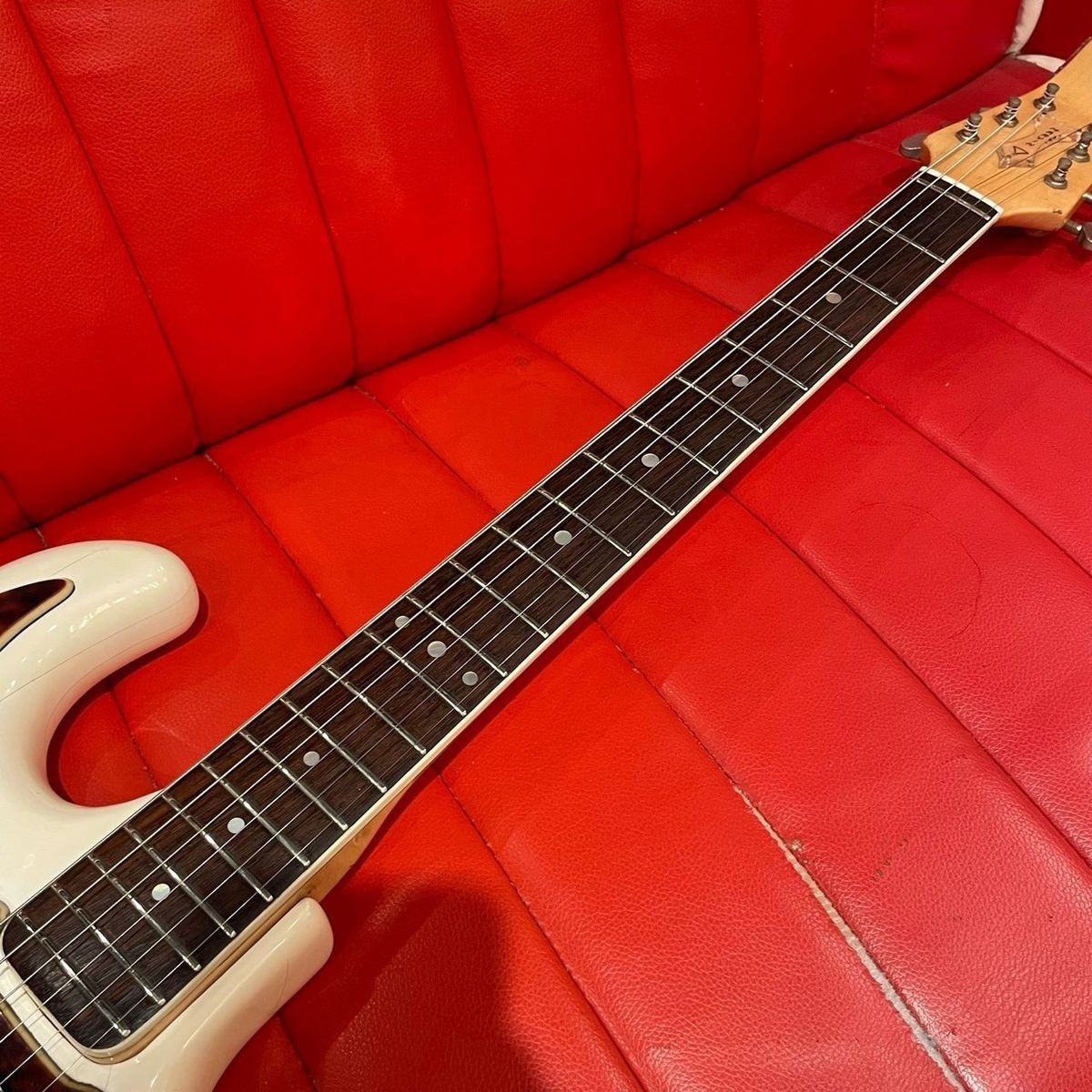 Burns London Model 524 Hank Marvin 1967 Vintage Electric Guitar w/Case