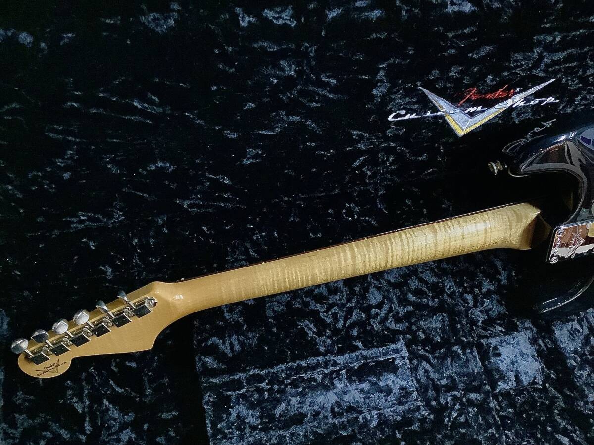 Fender Custom Shop 1960s Stratocaster NOS AA Flame Maple Black USA 2022